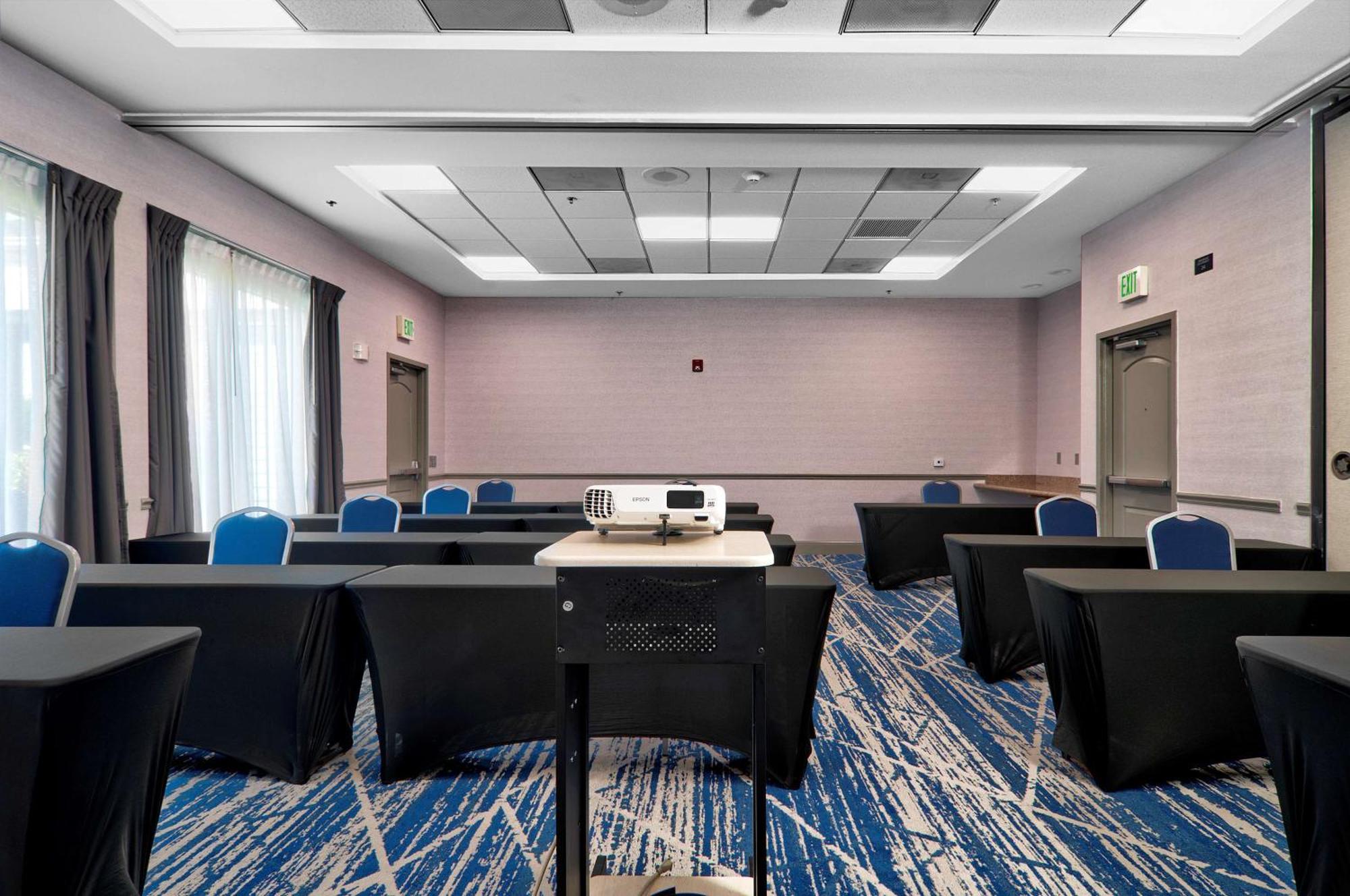 Hilton Garden Inn Livermore Buitenkant foto